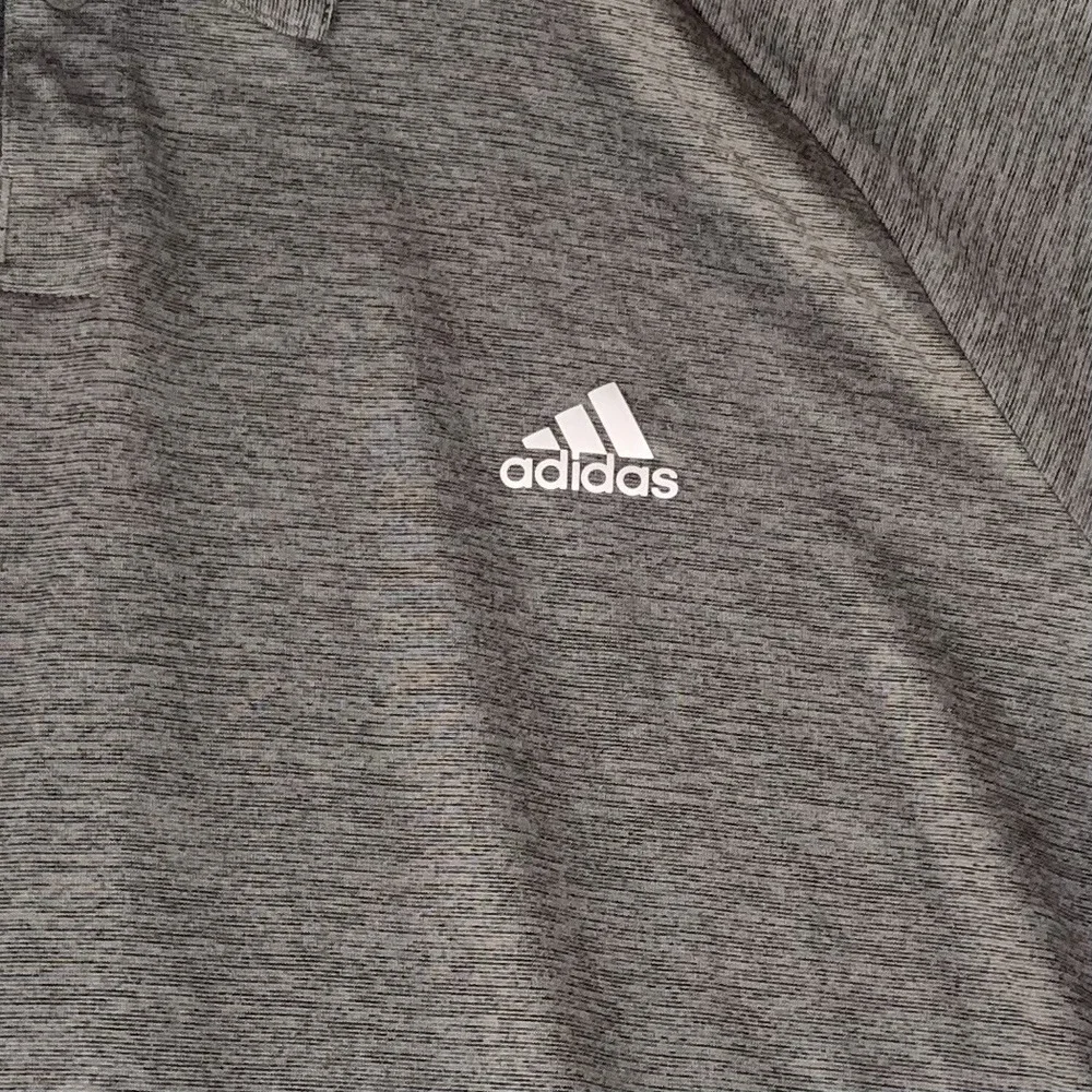 Adidas Golf Shirt Mens 2XL Gray Good Short Sleeve Performance Logo Active‎